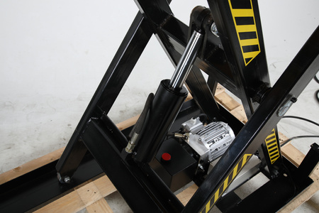 Stół podnośny nożycowy 1000 kg, platforma 2000×850 mm, wysokość podnoszenia 1300 mm